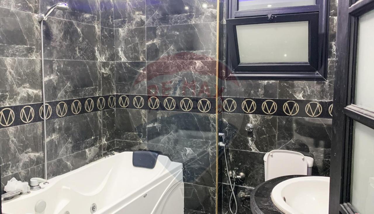 شقة فخمة فيوالبحر Luxury Panorama Sea View Alexandria Kültér fotó