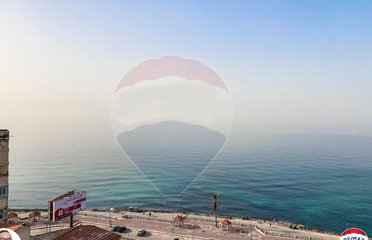 شقة فخمة فيوالبحر Luxury Panorama Sea View Alexandria Kültér fotó